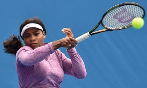 Serena, Sharapova coi nhẹ kết quả trước Australia Mở rộng