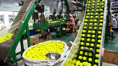 Sản xuất banh tennis