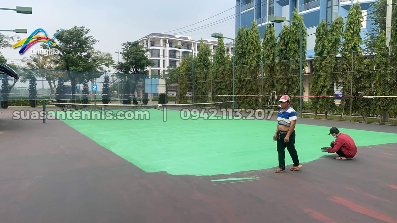 Tín Nghĩa trùng tu, sửa chữa lại sân tennis Vạn Phúc sau 5 năm sử dụng