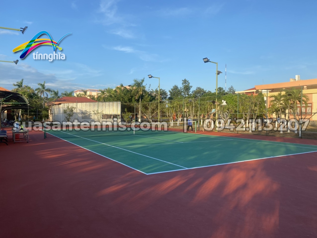 Tín Nghĩa sửa chữa sân tennis cho bộ tư lệnh biên phòng TP Cao Lãnh 1