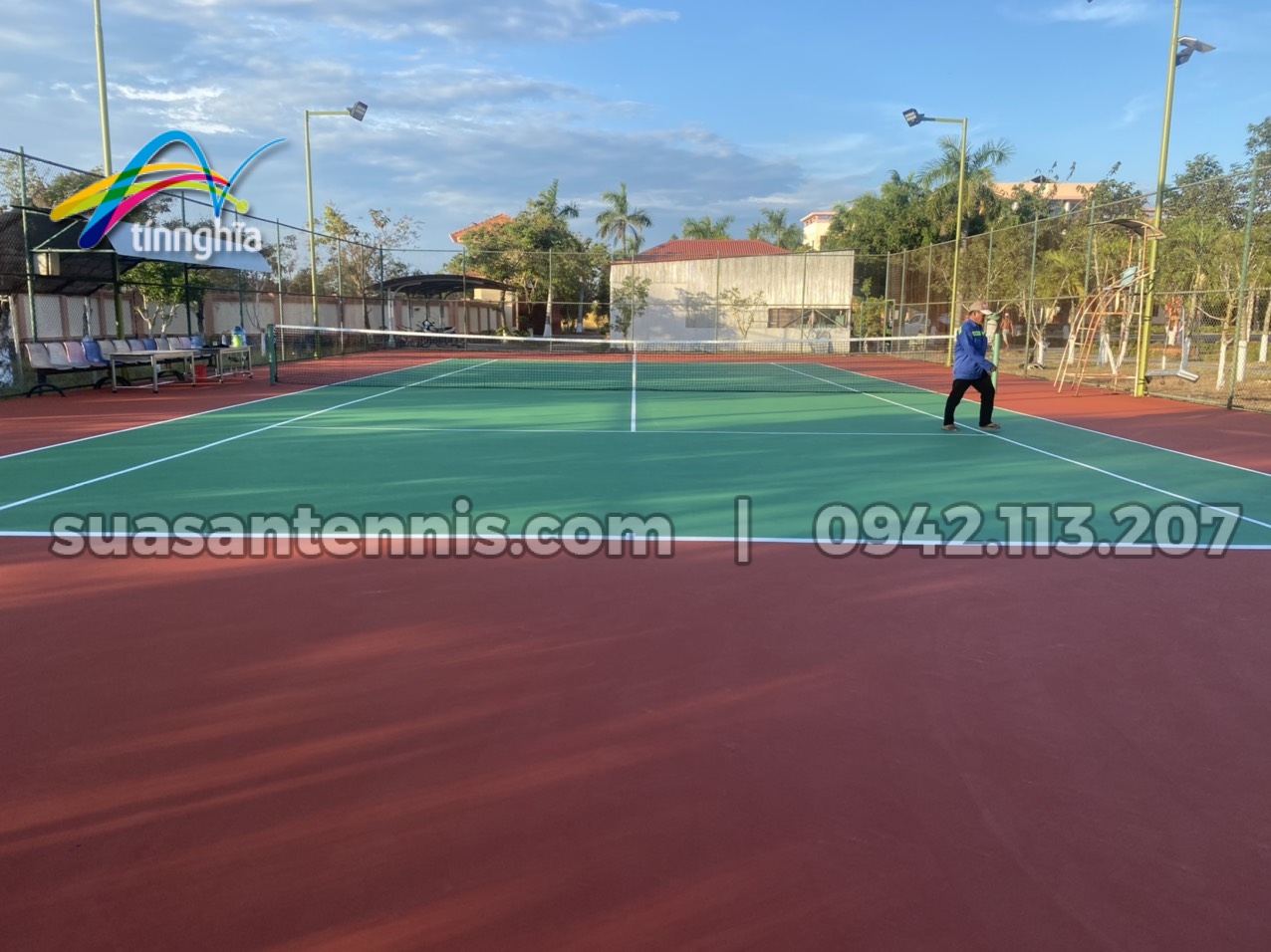 Tín Nghĩa sửa chữa sân tennis cho bộ tư lệnh biên phòng TP Cao Lãnh 2