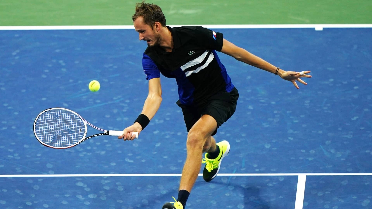 Kỹ thuật đánh bóng xoáy khi chơi tennis 3